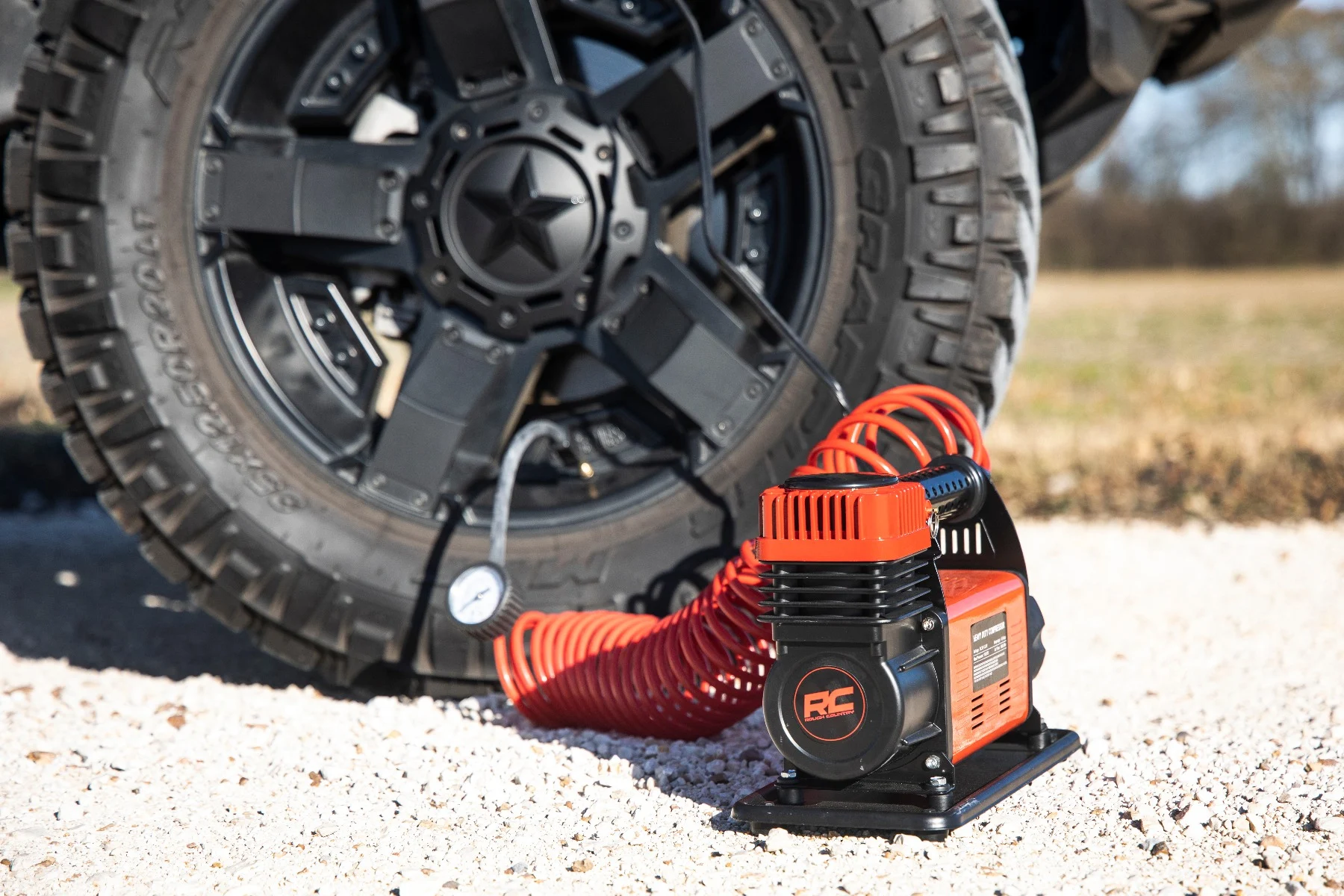 Best Portable Air Compressor For Jeep